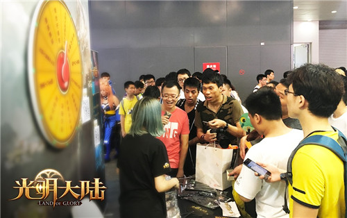 《光明大陆》CCG亮点回顾 上海专服【魔都要塞】即将狂欢开启