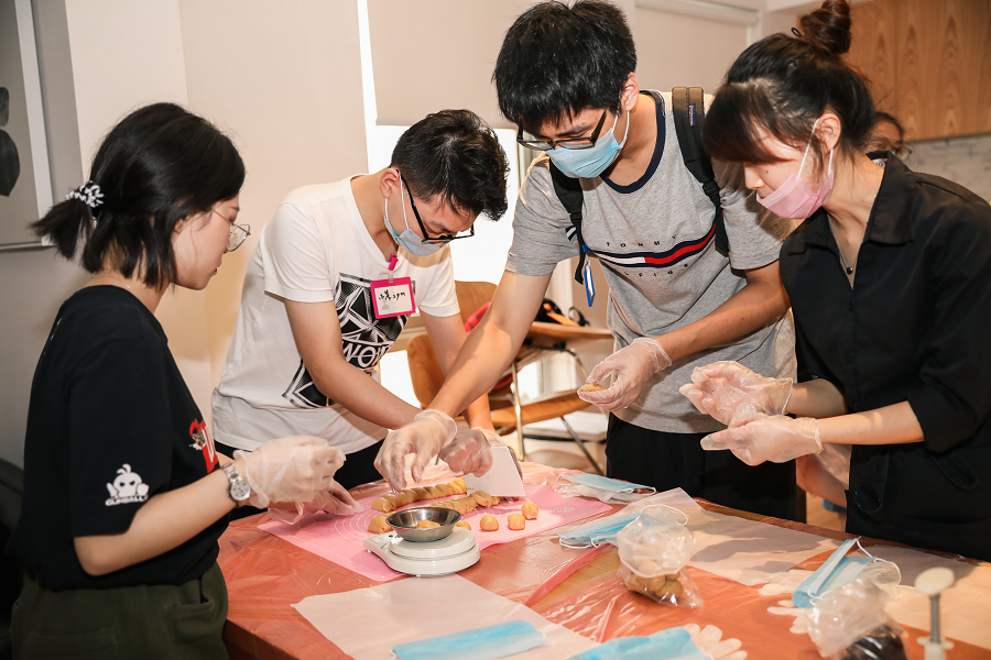 中秋佳节齐团圆，《不思议迷宫》玩家欢聚魔都！